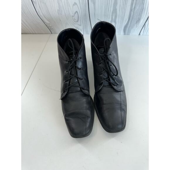 Vintage DAVOS GOMMA soft leather lace up bootie Size 9 (READ) Cottage Boho - Picture 2 of 9